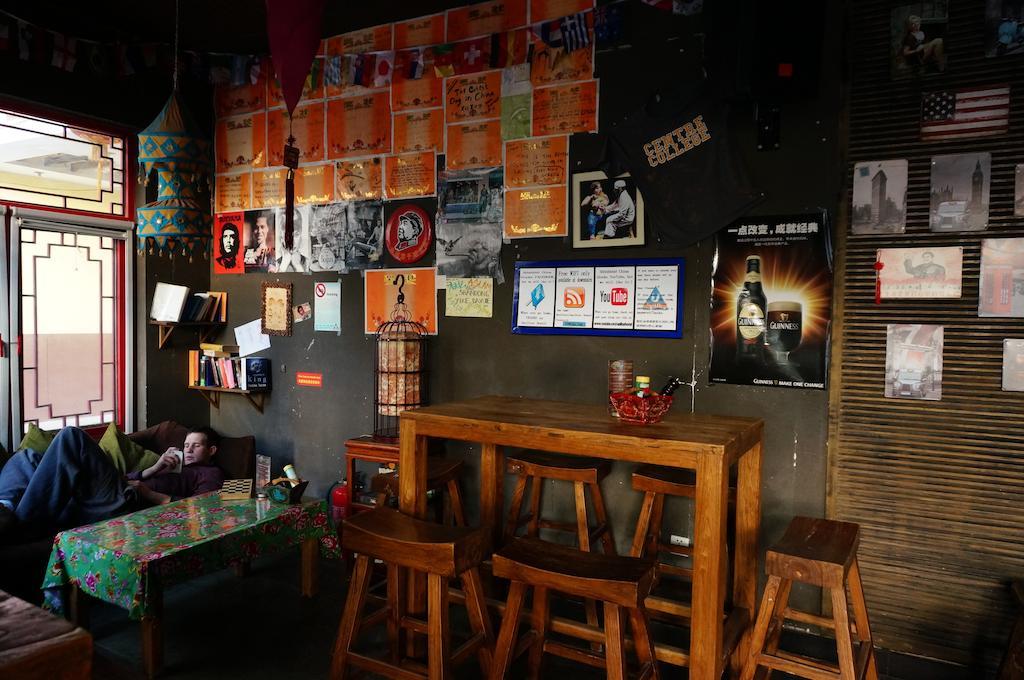 Beijing Sanlitun Hostel Exteriör bild