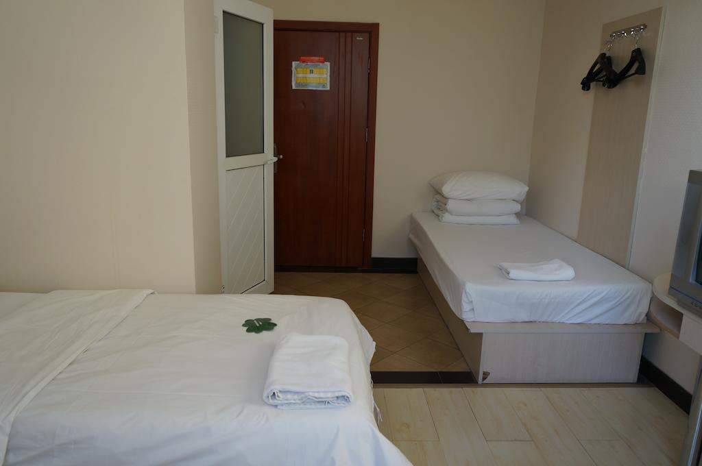 Beijing Sanlitun Hostel Rum bild