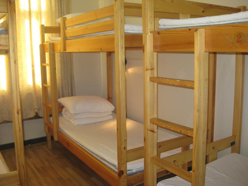 Beijing Sanlitun Hostel Rum bild